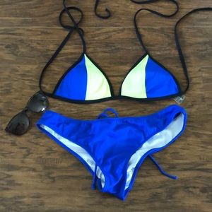 Victoria’s Secret bikini